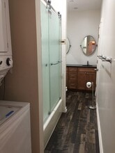 274 New York Ave, Unit Apt C in Huntington, NY - Foto de edificio - Building Photo