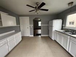 1313 Fletcher Ave in Dunbar, WV - Building Photo - Building Photo