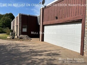 2824 Silvertree Dr in Oklahoma City, OK - Building Photo - Building Photo