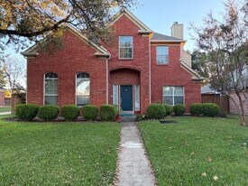 4704 Bear Run Dr in Plano, TX - Building Photo