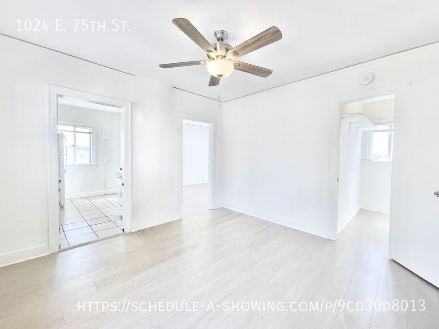 1024 E 75th St in Los Angeles, CA - Building Photo