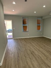 4021 W Franklin St in Baltimore, MD - Building Photo - Building Photo