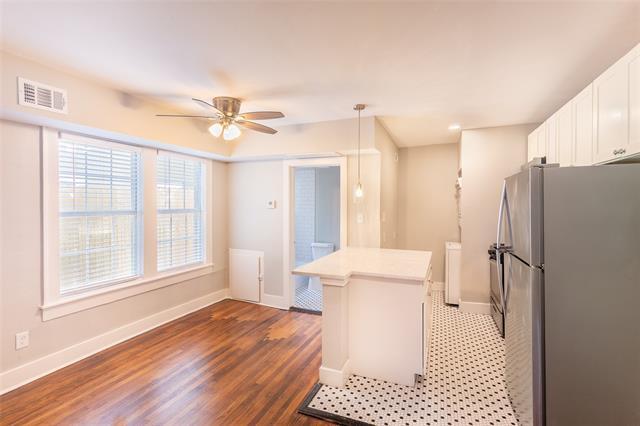 4810 Live Oak St in Dallas, TX - Building Photo - Building Photo