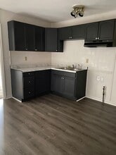 325 Rieber Dr in Sauget, IL - Building Photo - Building Photo