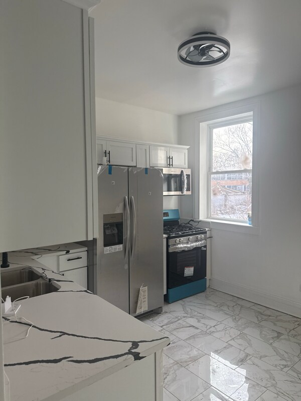 6716 S Indiana Ave in Chicago, IL - Building Photo - Building Photo