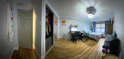 345 E 54th St in New York, NY - Foto de edificio - Building Photo