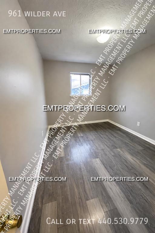 961 Wilder Ave in Elyria, OH - Building Photo - Building Photo