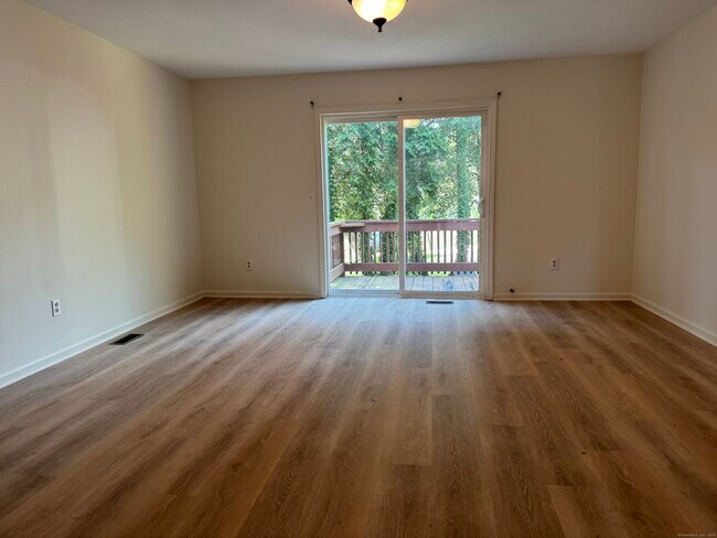 6 Trumbull St in Derby, CT - Building Photo - Building Photo