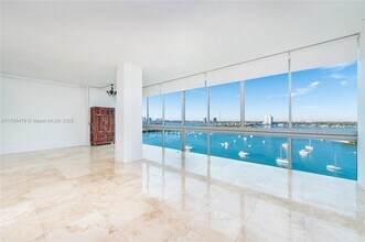 7934 West Dr, Unit 1101 in Miami Beach, FL - Building Photo - Building Photo