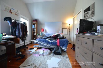 35 Long Ave, Unit 1 in Boston, MA - Foto de edificio - Building Photo