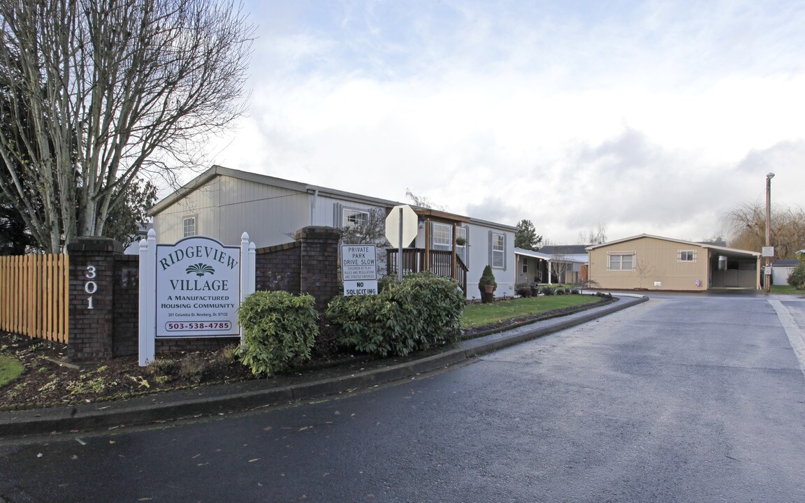 Ridgeview Village Mobile Home Park in Newberg, OR - Building Photo