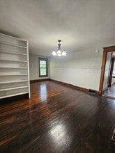 1603 W 10th St in Davenport, IA - Building Photo - Building Photo