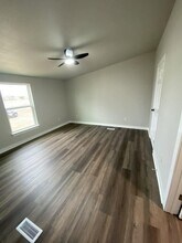 151 Sherwood Dr in Comfort, TX - Building Photo - Building Photo