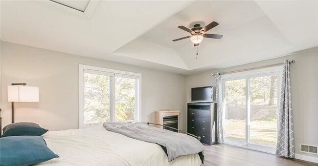 property at 6776 Ann Lee Dr