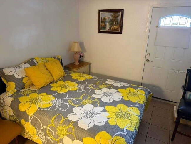 706 Bogie Ct in Poinciana, FL - Building Photo - Building Photo