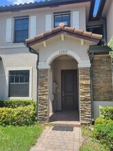 11537 SW 248th Terrace in Princeton, FL - Building Photo - Building Photo