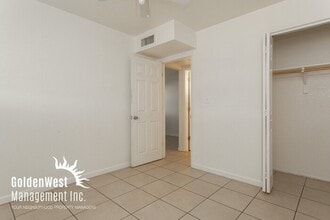 1915 W Village Dr in Phoenix, AZ - Building Photo - Building Photo