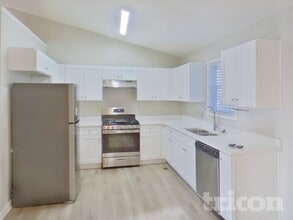 205 Farmington Trce in Carrollton, GA - Building Photo - Building Photo