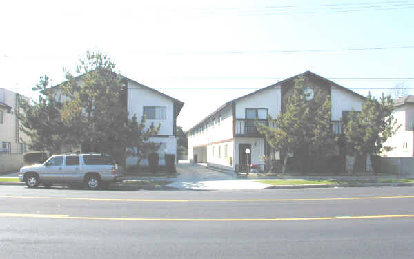219-223 S Del Mar Ave in San Gabriel, CA - Foto de edificio - Building Photo