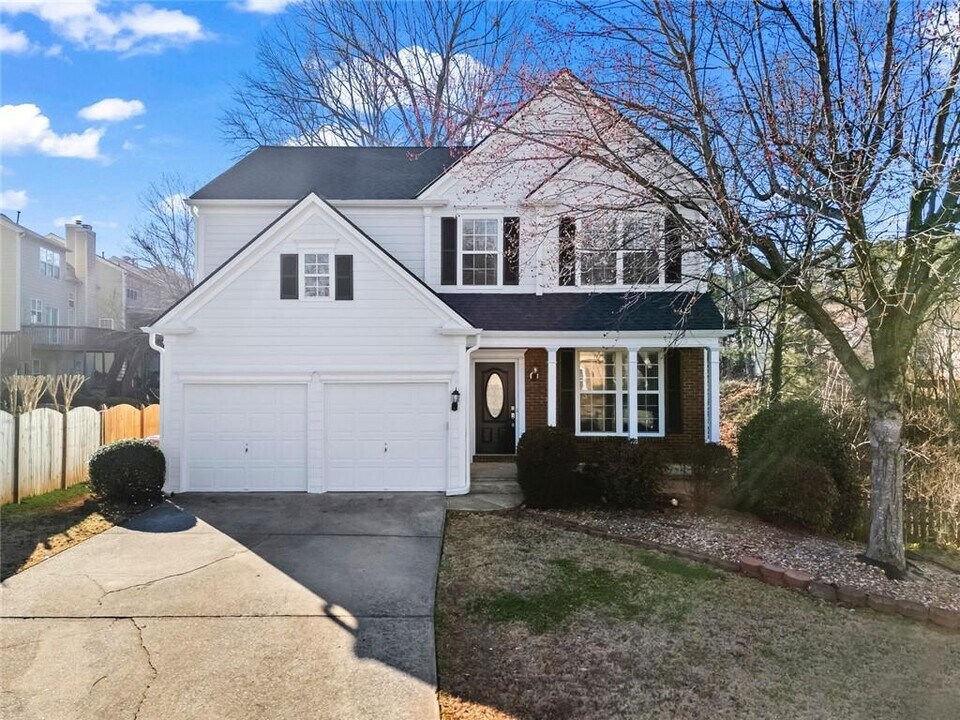 110 Quarrington Ct in Alpharetta, GA - Building Photo