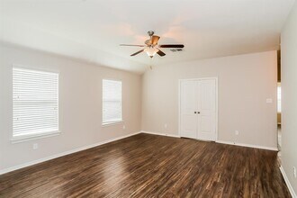 3410 Bainbridge Hill Ln in Houston, TX - Building Photo - Building Photo