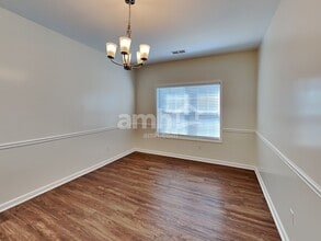 303 Millpond Pkwy in Villa Rica, GA - Building Photo - Building Photo