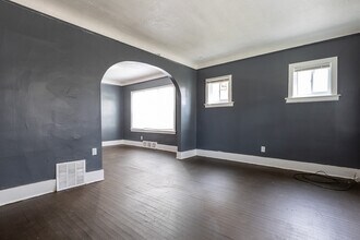 15766 Ferguson St in Detroit, MI - Building Photo - Building Photo