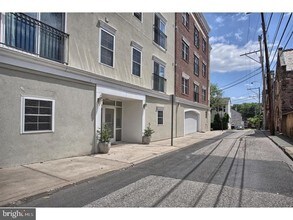 135 Prospect St-Unit -304 in Phoenixville, PA - Building Photo - Building Photo