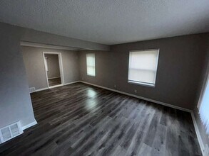 20412 Steel St in Detroit, MI - Building Photo - Building Photo
