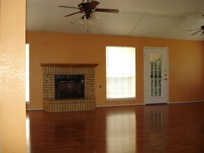 2405 Creek Dr in Harker Heights, TX - Building Photo - Building Photo
