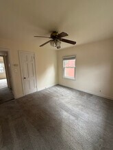 3245 N Shepard Ave in Milwaukee, WI - Building Photo - Building Photo