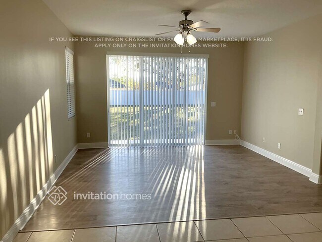 11104 Creek Haven Dr in Riverview, FL - Building Photo - Building Photo