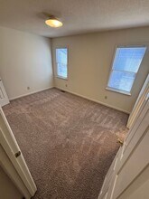 1520 Collegeview Ave in Raleigh, NC - Building Photo - Building Photo