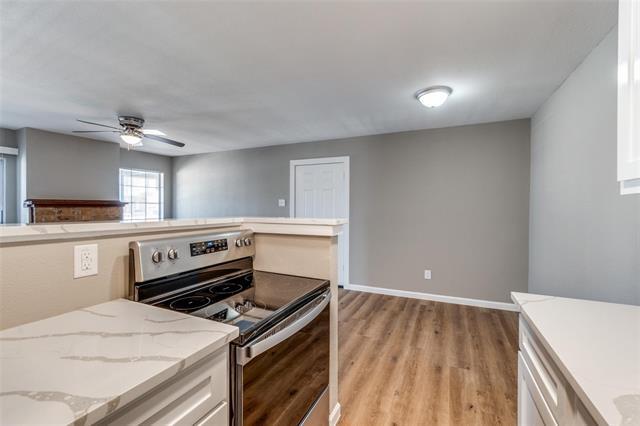 1603 N Garrett Ave in Dallas, TX - Building Photo - Building Photo