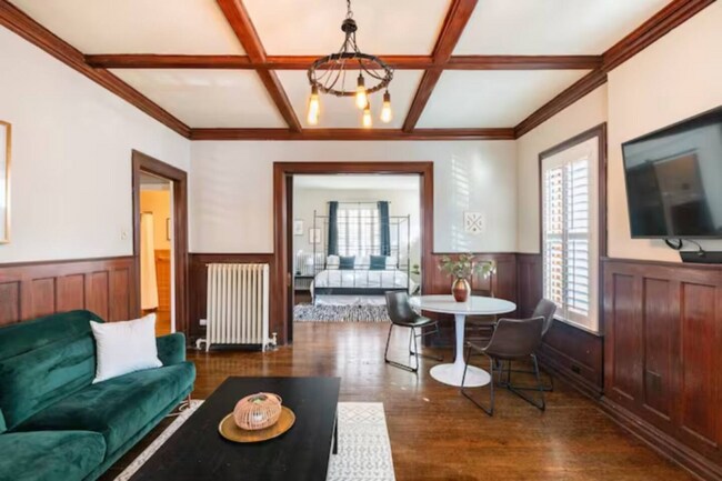 property at 4600 McPherson Ave1st FL