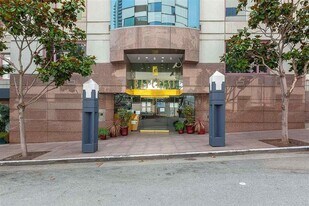 201 Harrison St in San Francisco, CA - Building Photo