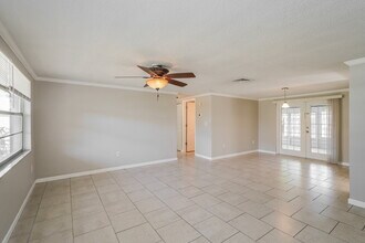 7211 Moravian Dr in Port Richey, FL - Building Photo - Building Photo
