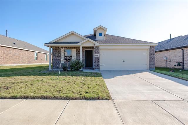 6508 Auburn Dl Rd in Pilot Point, TX - Building Photo