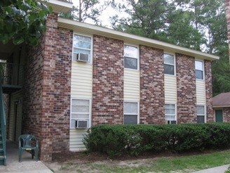 Lincoln Apartments in Walterboro, SC - Building Photo