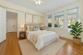 48 Manthorne Rd, Unit #1 in Boston, MA - Foto de edificio - Building Photo