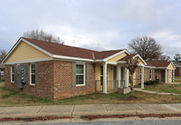 E. J. Knight Apartments in Columbus, GA - Foto de edificio - Building Photo