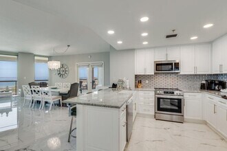 3 Portofino Dr in Pensacola Beach, FL - Building Photo - Building Photo