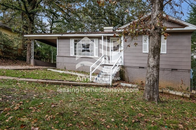 2823 Shannon St in Jackson, MS - Building Photo - Building Photo