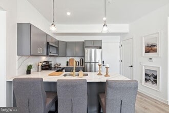 2046 E Lehigh Ave in Philadelphia, PA - Building Photo - Building Photo