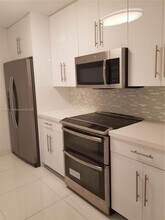 2651 NE 212th Terrace in Miami, FL - Building Photo - Building Photo