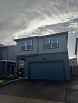 2979 Fenya St in Springfield, OR - Building Photo