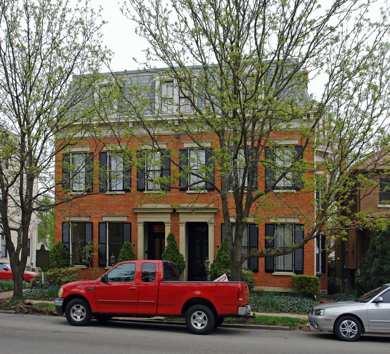 Grant House in Covington, KY - Building Photo