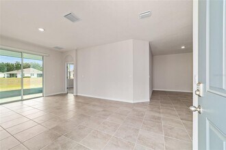 5249 NW 43rd Ln Rd in Ocala, FL - Building Photo - Building Photo