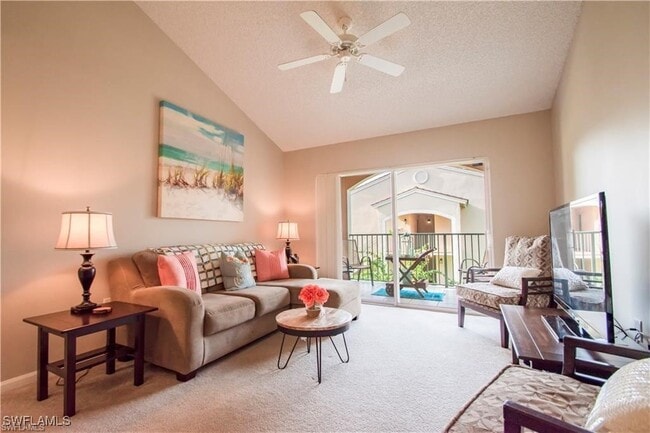 1220 Wildwood Lakes Blvd in Naples, FL - Building Photo - Building Photo
