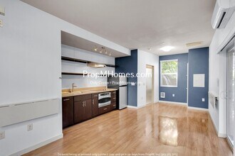 4313 SE Division St in Portland, OR - Building Photo - Building Photo